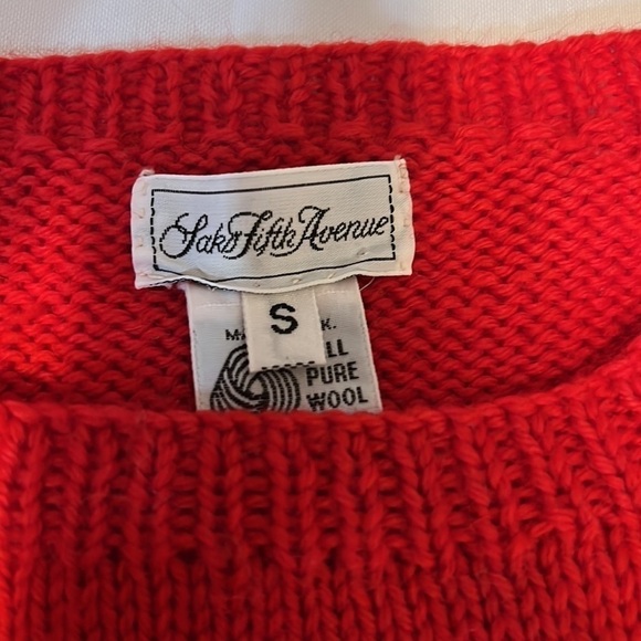Saks Fifth Avenue sweater size Small - Picture 5 of 11
